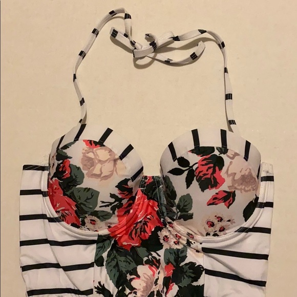 ModCloth Harper one piece - Picture 6 of 14